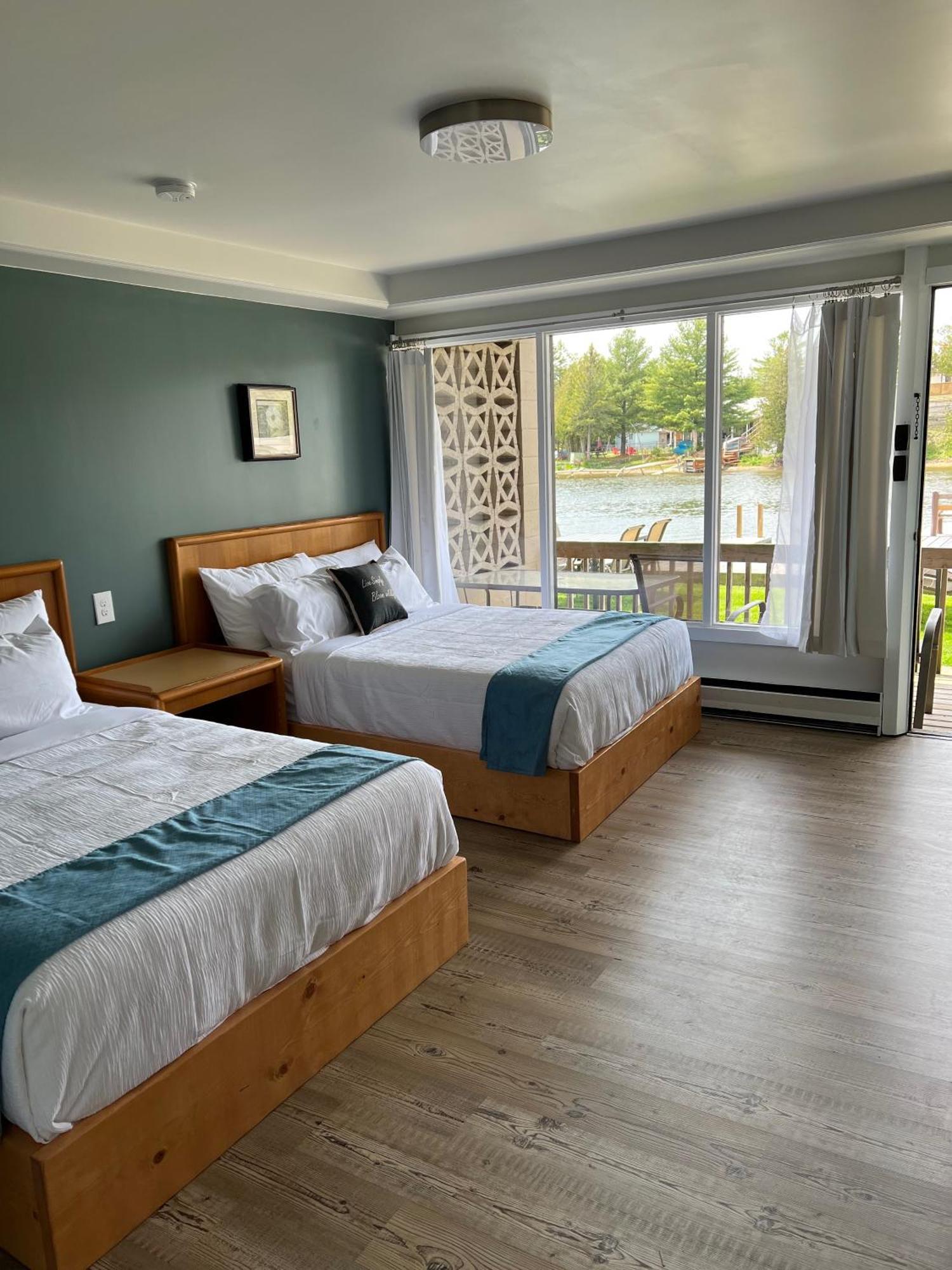 Kit Wat Motel & Marina Sauble Beach Luaran gambar