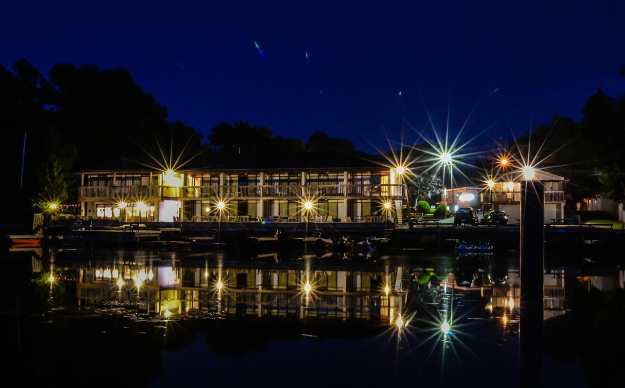 Kit Wat Motel & Marina Sauble Beach Luaran gambar