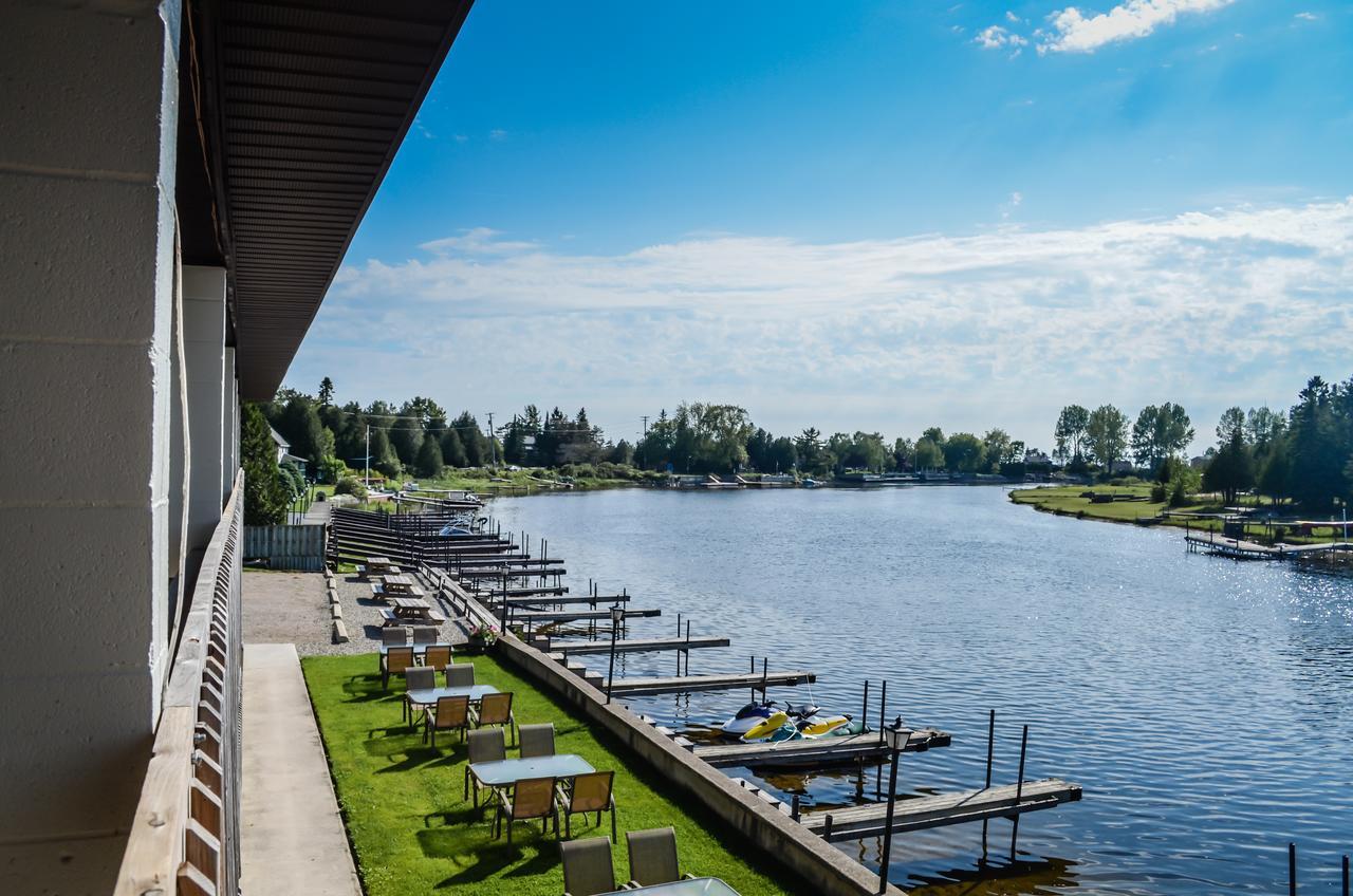 Kit Wat Motel & Marina Sauble Beach Luaran gambar
