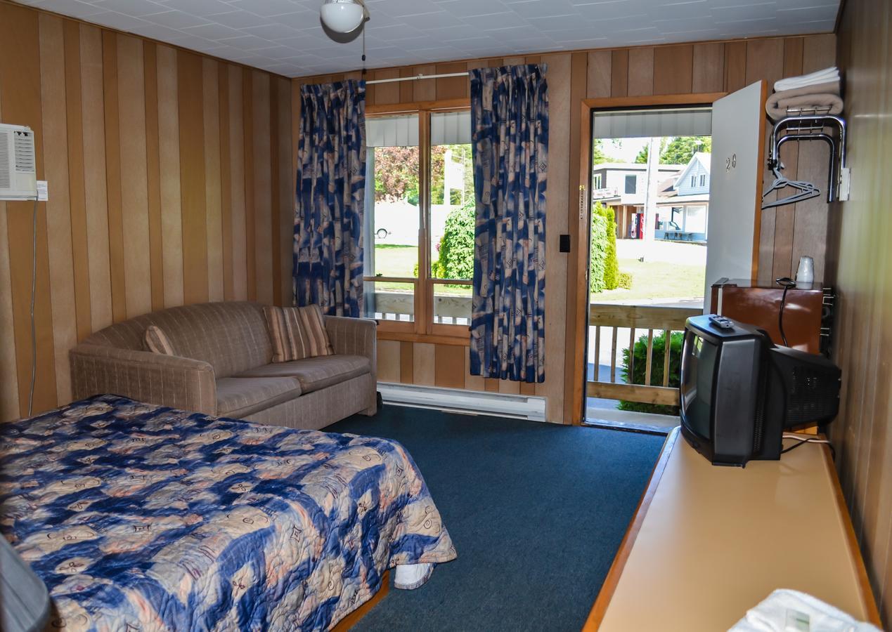 Kit Wat Motel & Marina Sauble Beach Luaran gambar