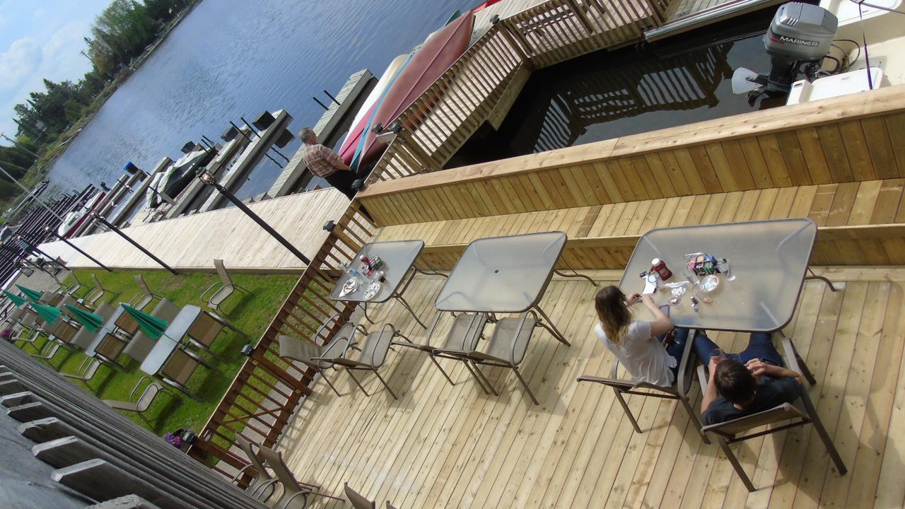 Kit Wat Motel & Marina Sauble Beach Luaran gambar