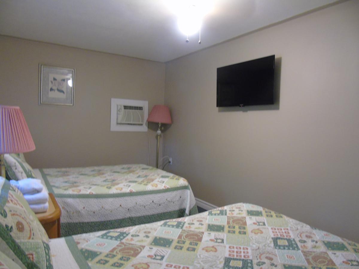 Kit Wat Motel & Marina Sauble Beach Luaran gambar